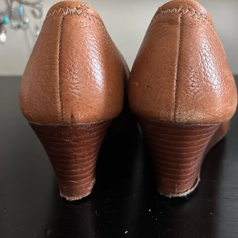 Tory Burch peep toe wedges - Picture 4 of 4